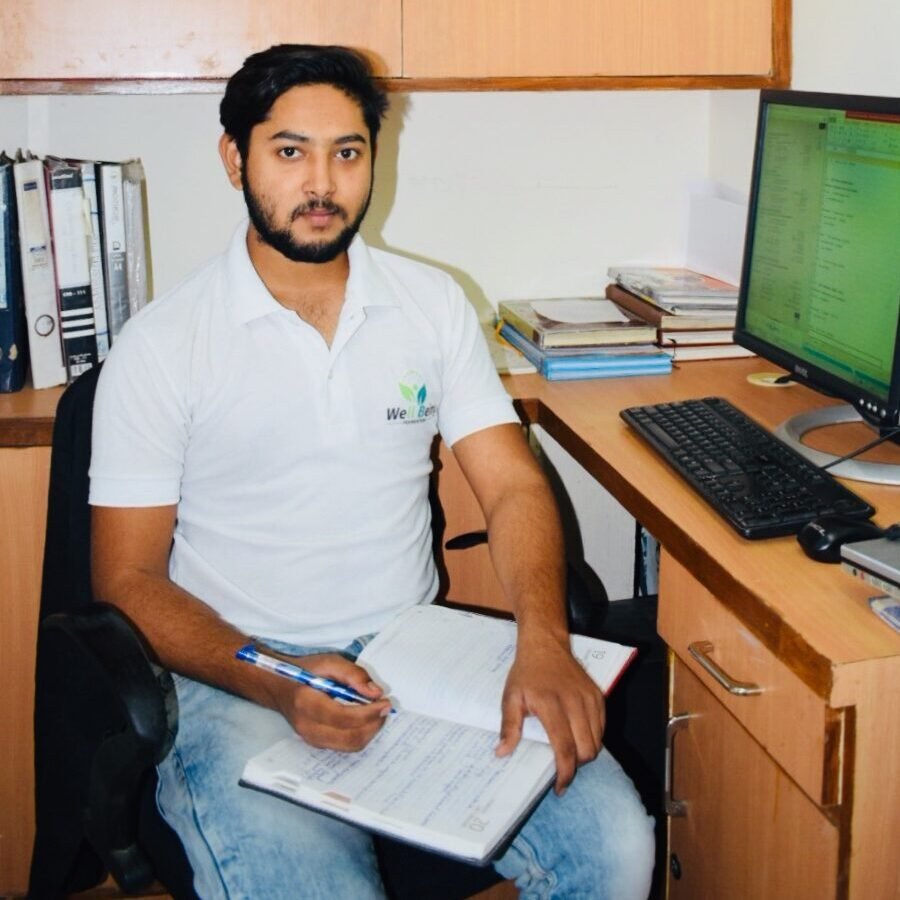 Zahid Khan - Manager